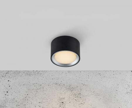 Moderner Nordlux Fallon Deckenstahler in stillvollem mattem schwarz mit warmweißer LED aus Edelstahl